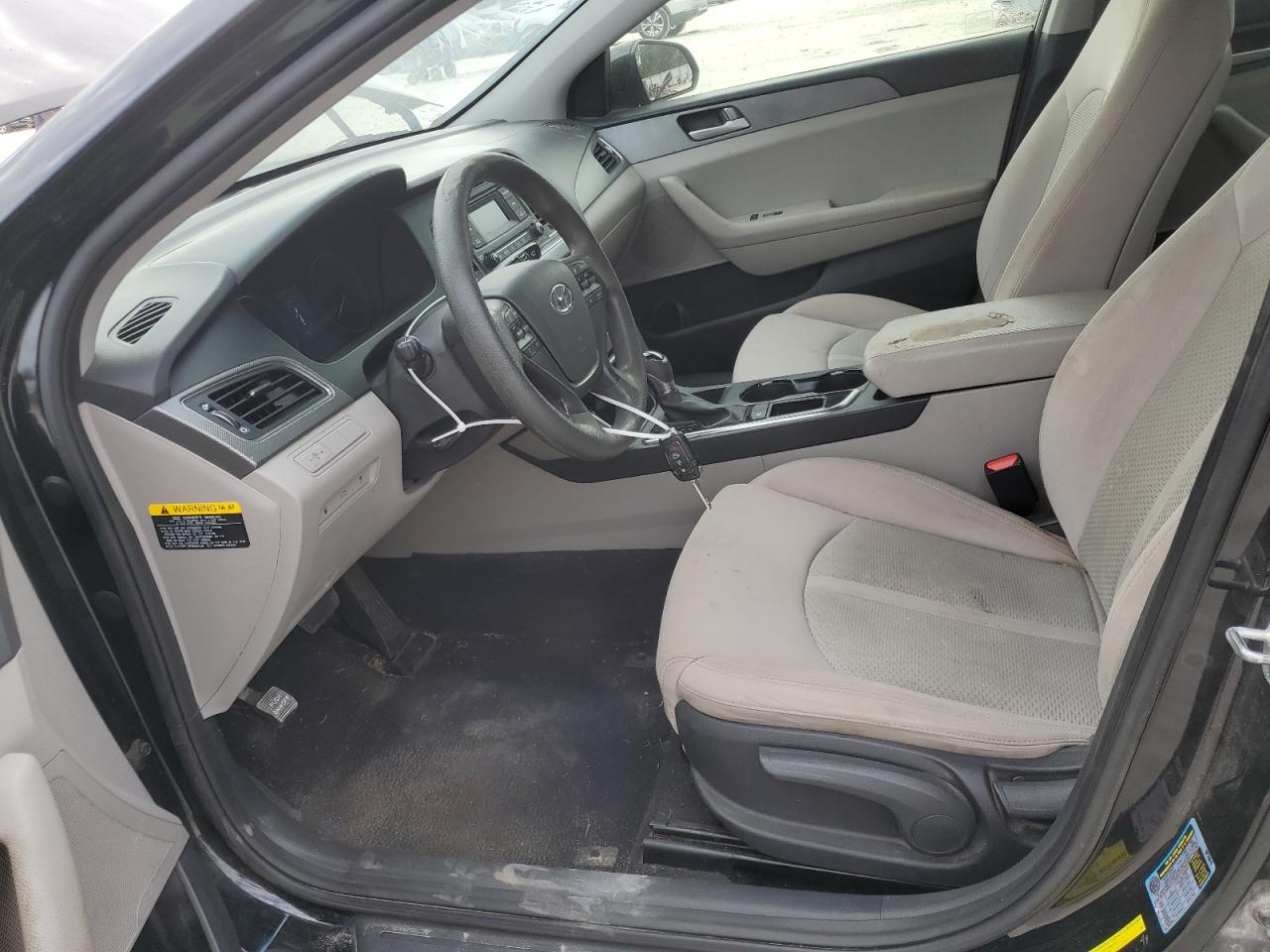 2017 Hyundai Sonata - Image 7