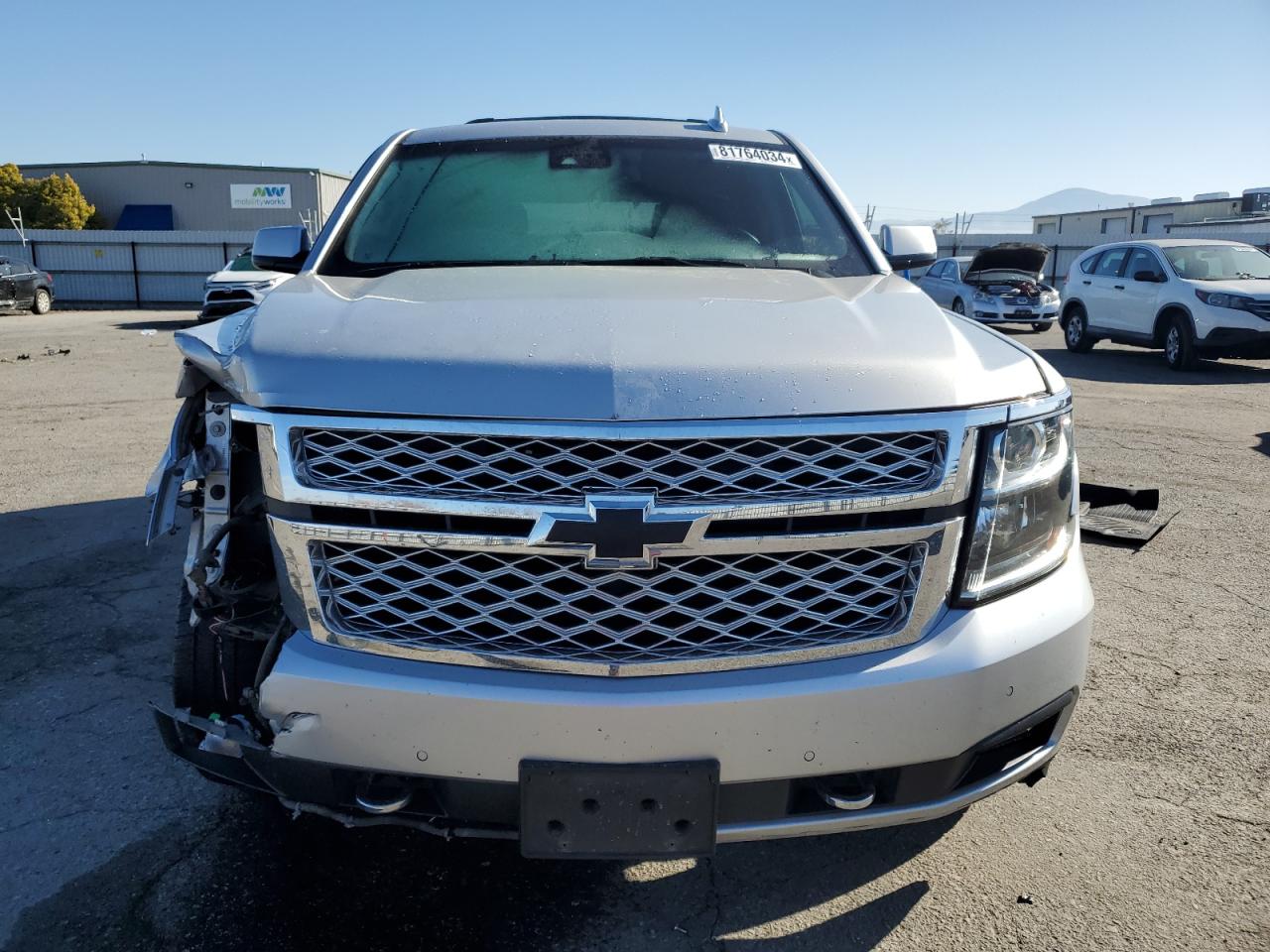 VIN 1GNSCBKCXJR373845 2018 CHEVROLET TAHOE no.5