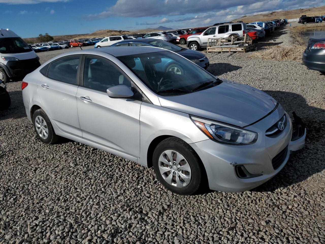 VIN KMHCT4AE6HU274437 2017 HYUNDAI ACCENT no.4