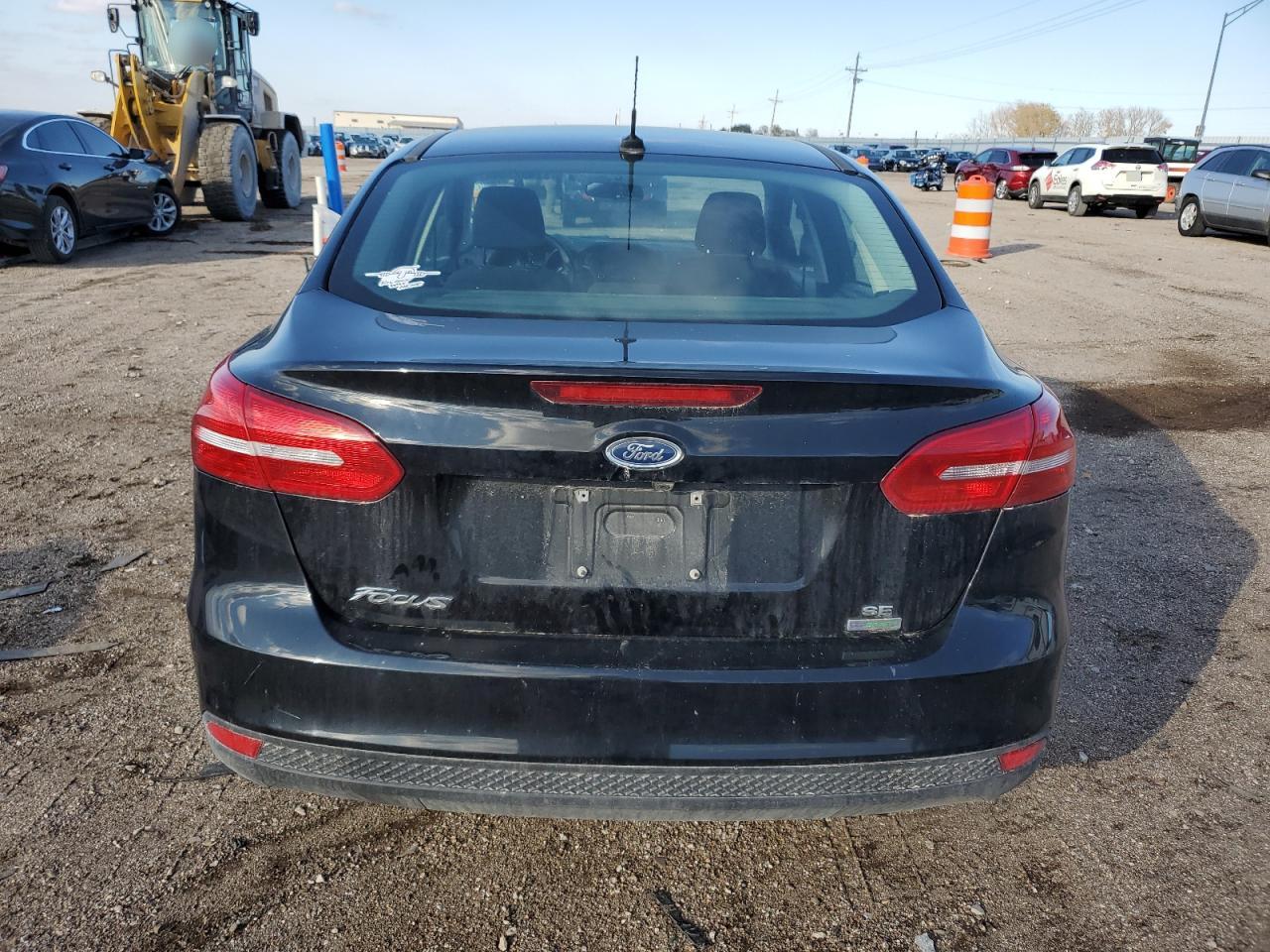 2018 Ford Focus Se VIN: 1FADP3FEXJL271350 Lot: 78927504