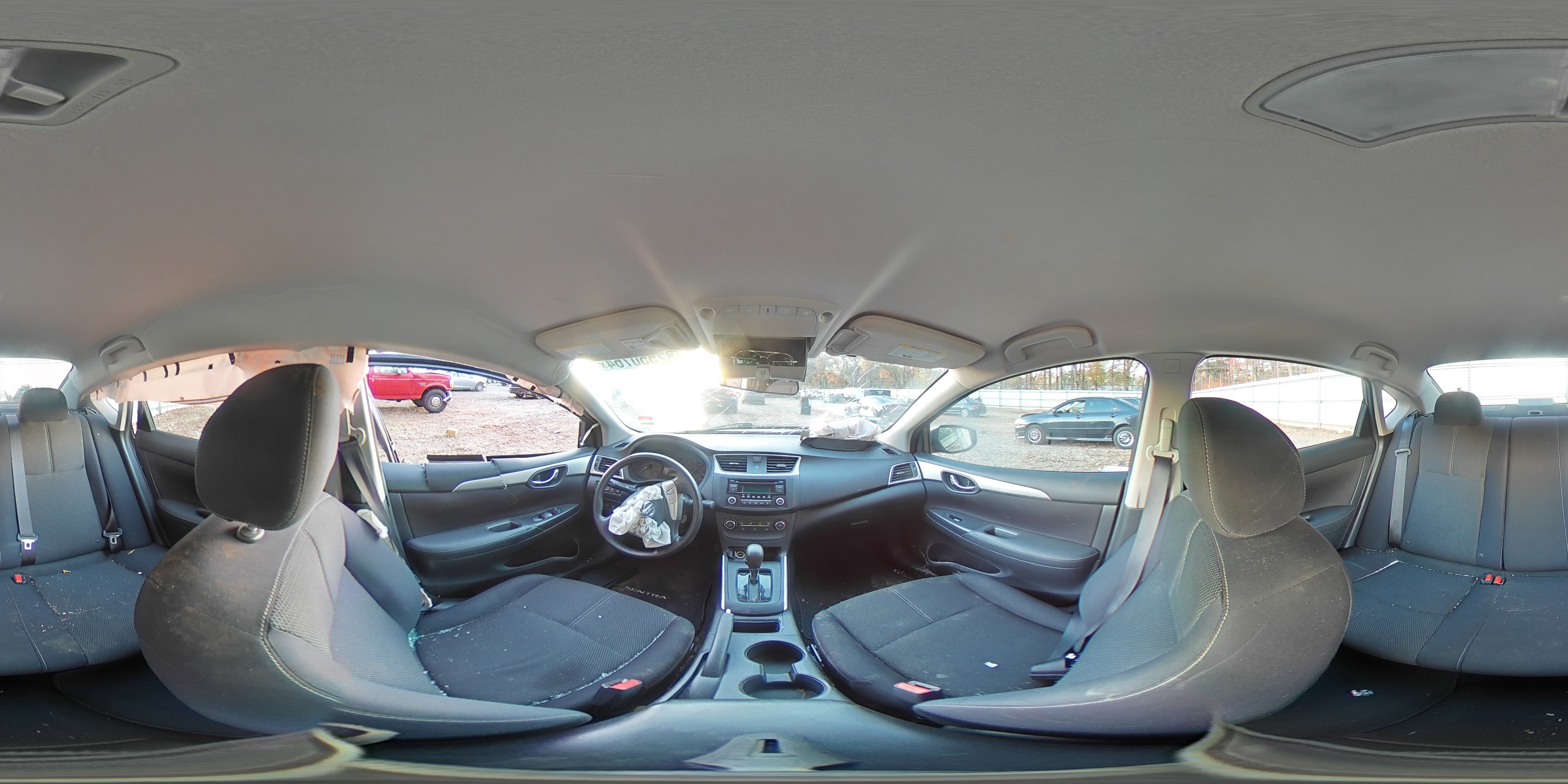 2017 Nissan Sentra - Image 13