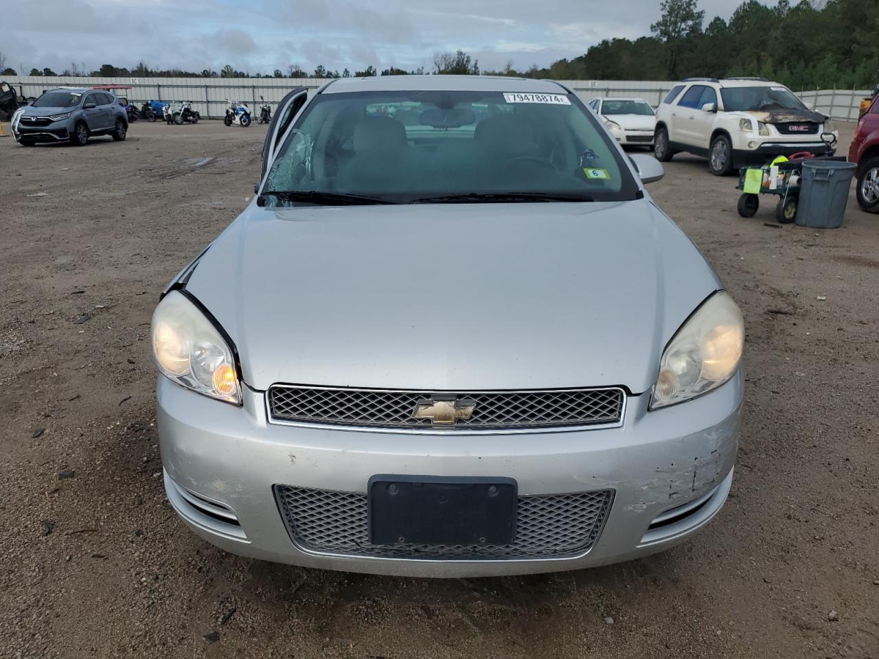 2012 Chevrolet Impala - Image 5