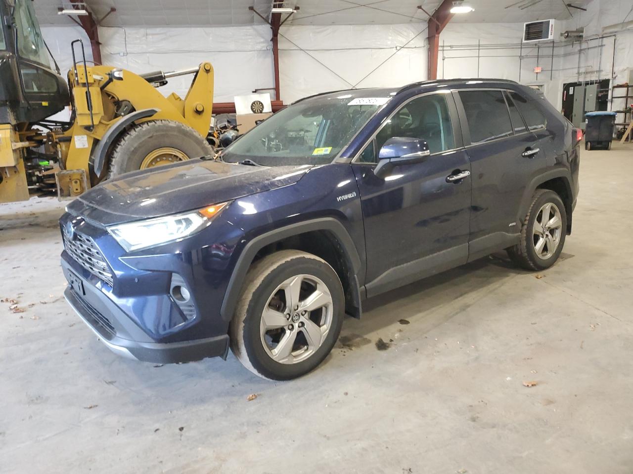 2019 Toyota RAV 4 - Image 1