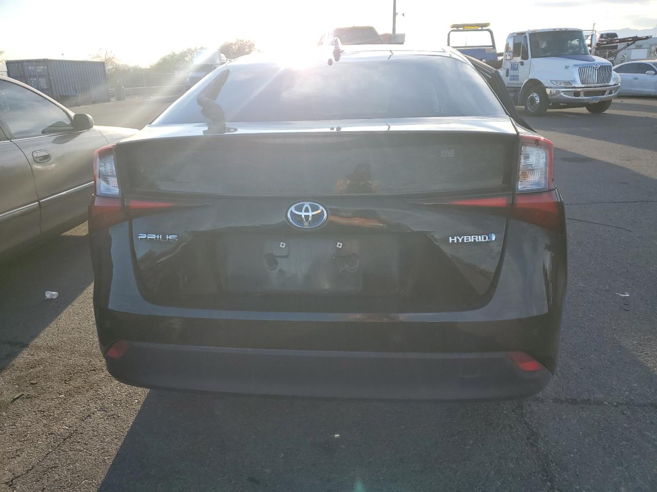 2019 Toyota Prius - Image 6