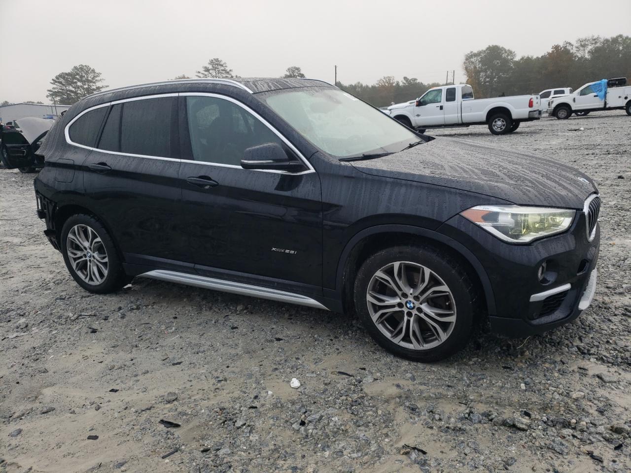 VIN WBXHT3C39GP885174 2016 BMW X1 no.4