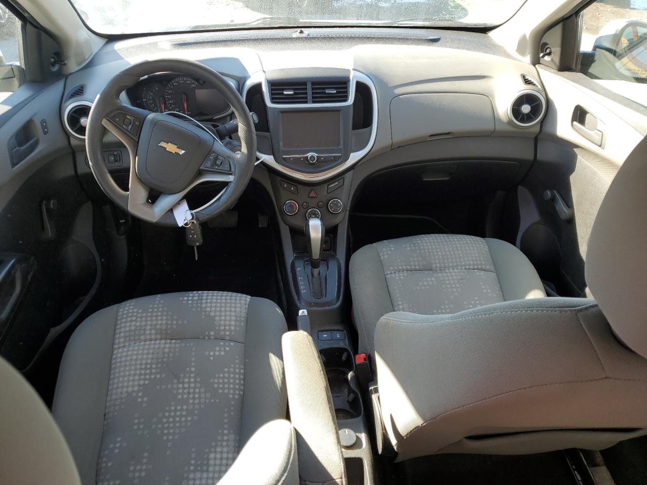 2017 Chevrolet Sonic - Image 8