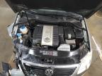 2006 Volkswagen Passat 2.0T Luxury продається в Elgin, IL - Front End