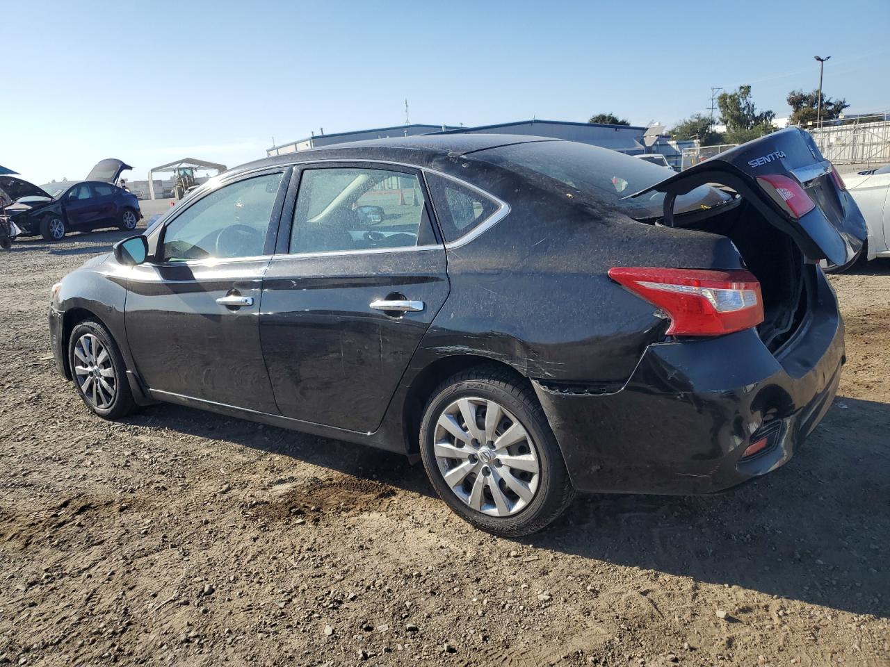 2019 Nissan Sentra - Image 2