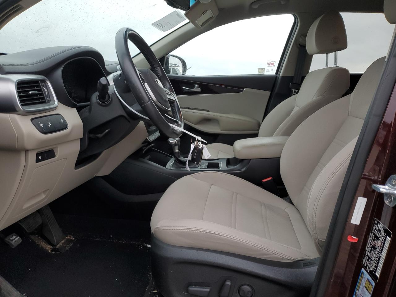 2019 Kia Sorento - Image 7