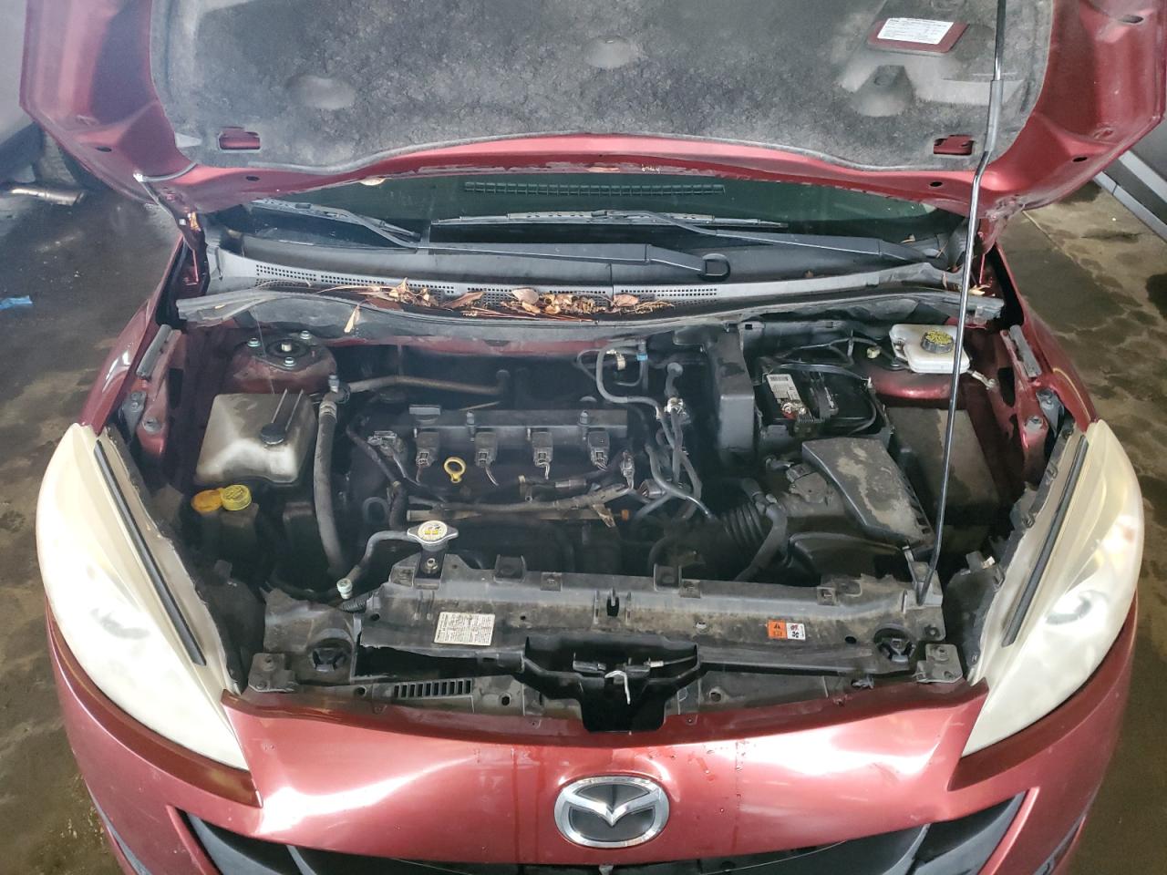 2012 Mazda 5 - Image 12