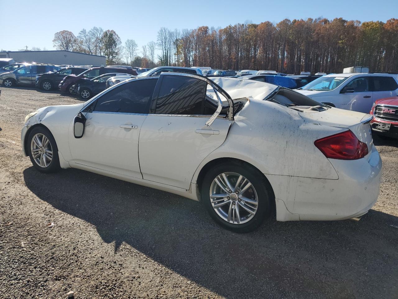 2011 Infiniti G - Image 2