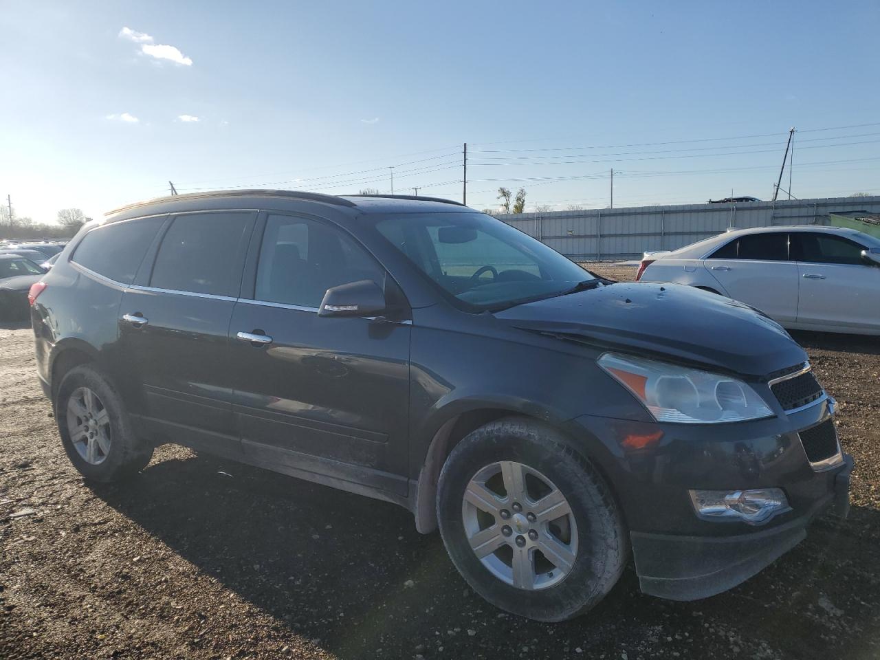 2010 Chevrolet Traverse - Image 4