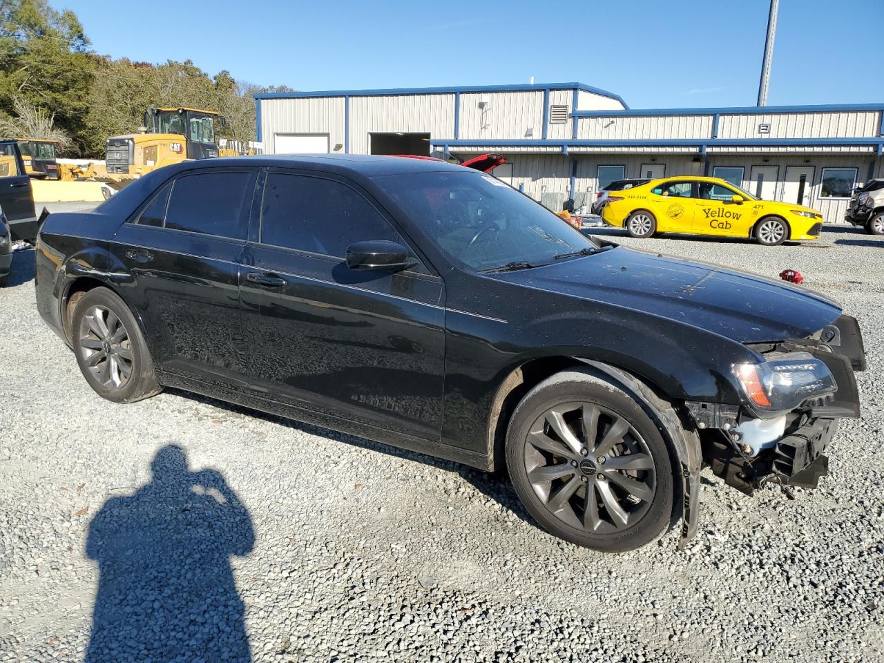 2014 Chrysler 300 - Image 4