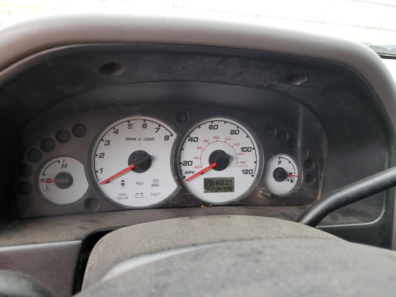 2002 Ford Escape - Image 9