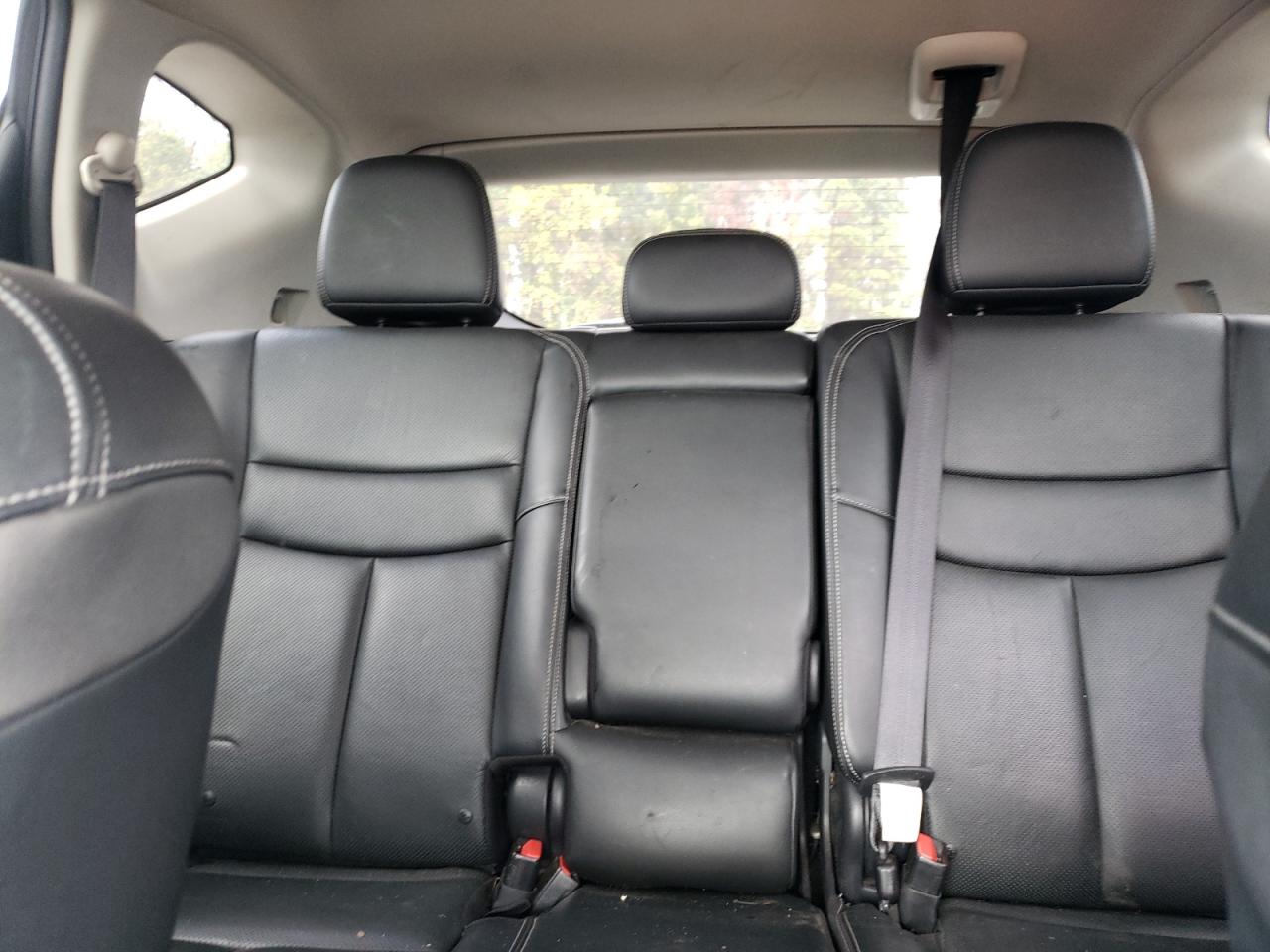 2016 Nissan Murano - Image 10