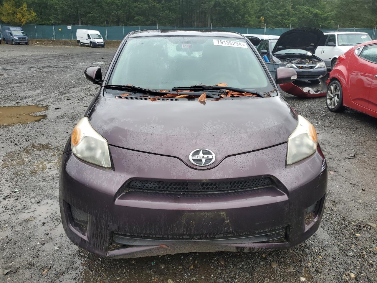 2010 Toyota xD - Image 5