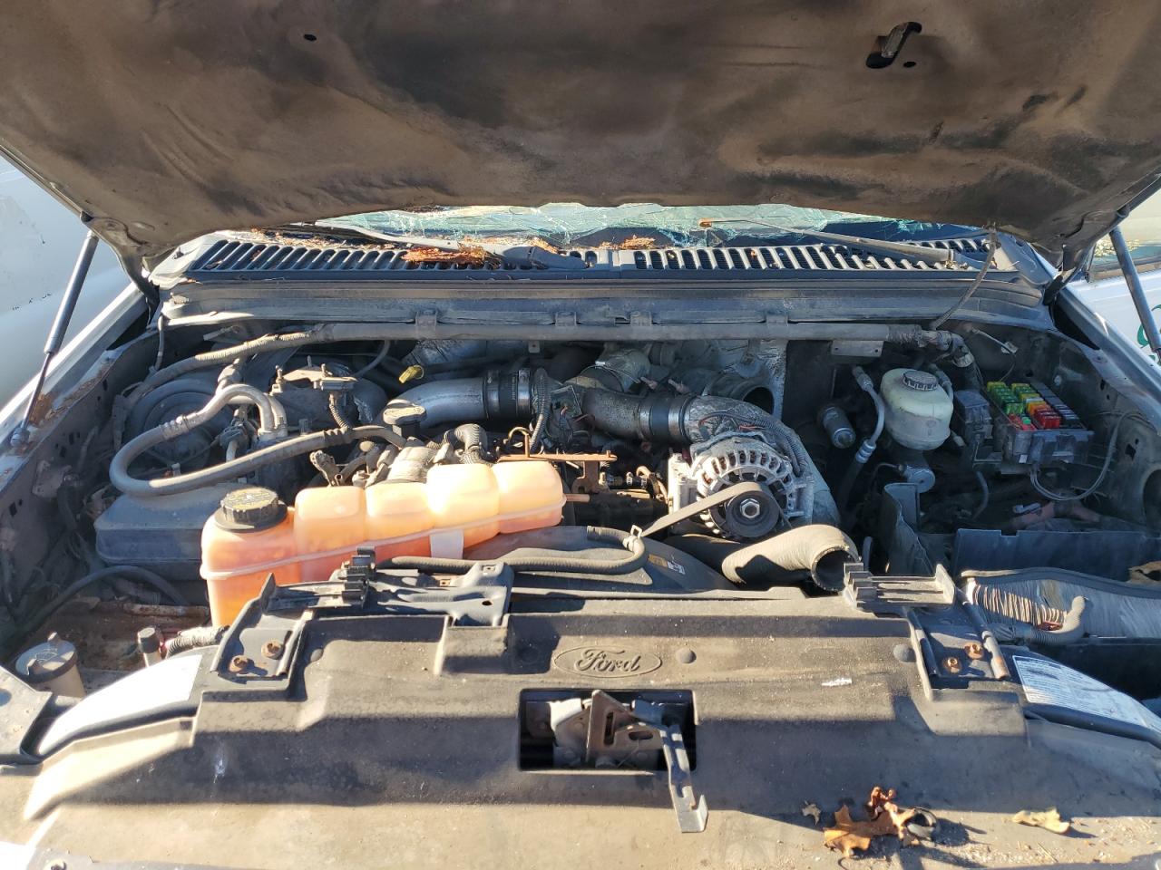 2001 Ford F350 - Image 12