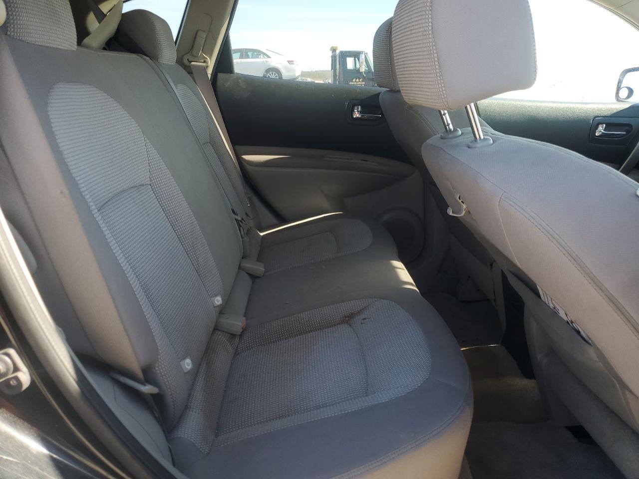 2009 Nissan Rogue - Image 11