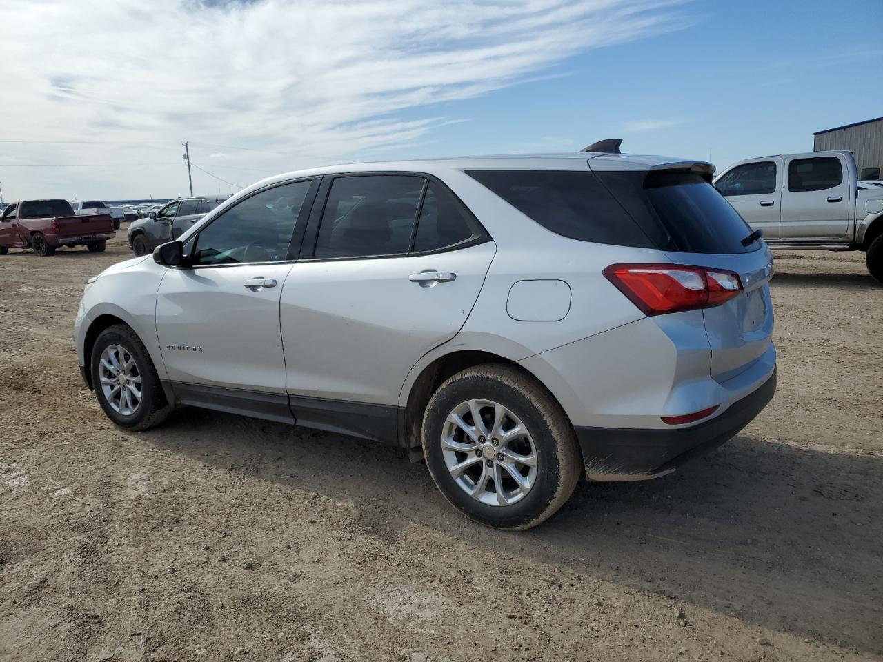 3GNAXHEV2KS558096 2019 CHEVROLET EQUINOX - Image 2