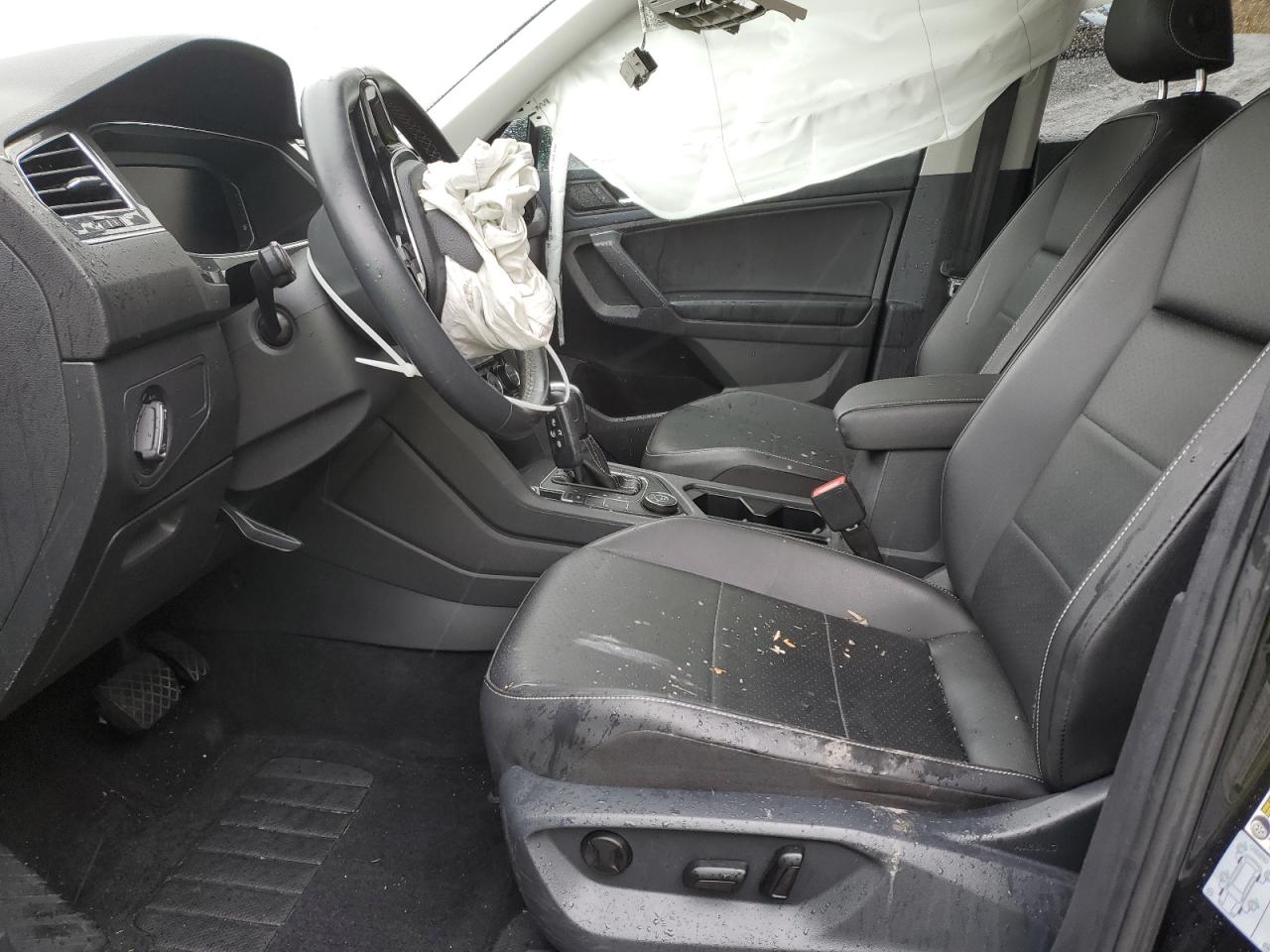 2021 Volkswagen Tiguan - Image 7