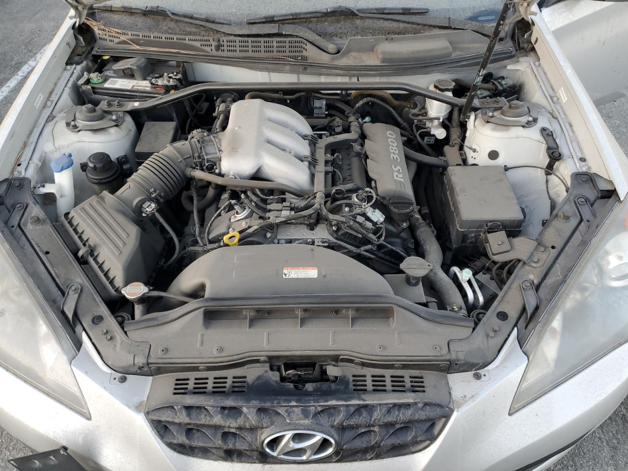 2011 Hyundai Genesis Coupe 3.8L VIN: KMHHU6KH3BU064991 Lot: 80374674