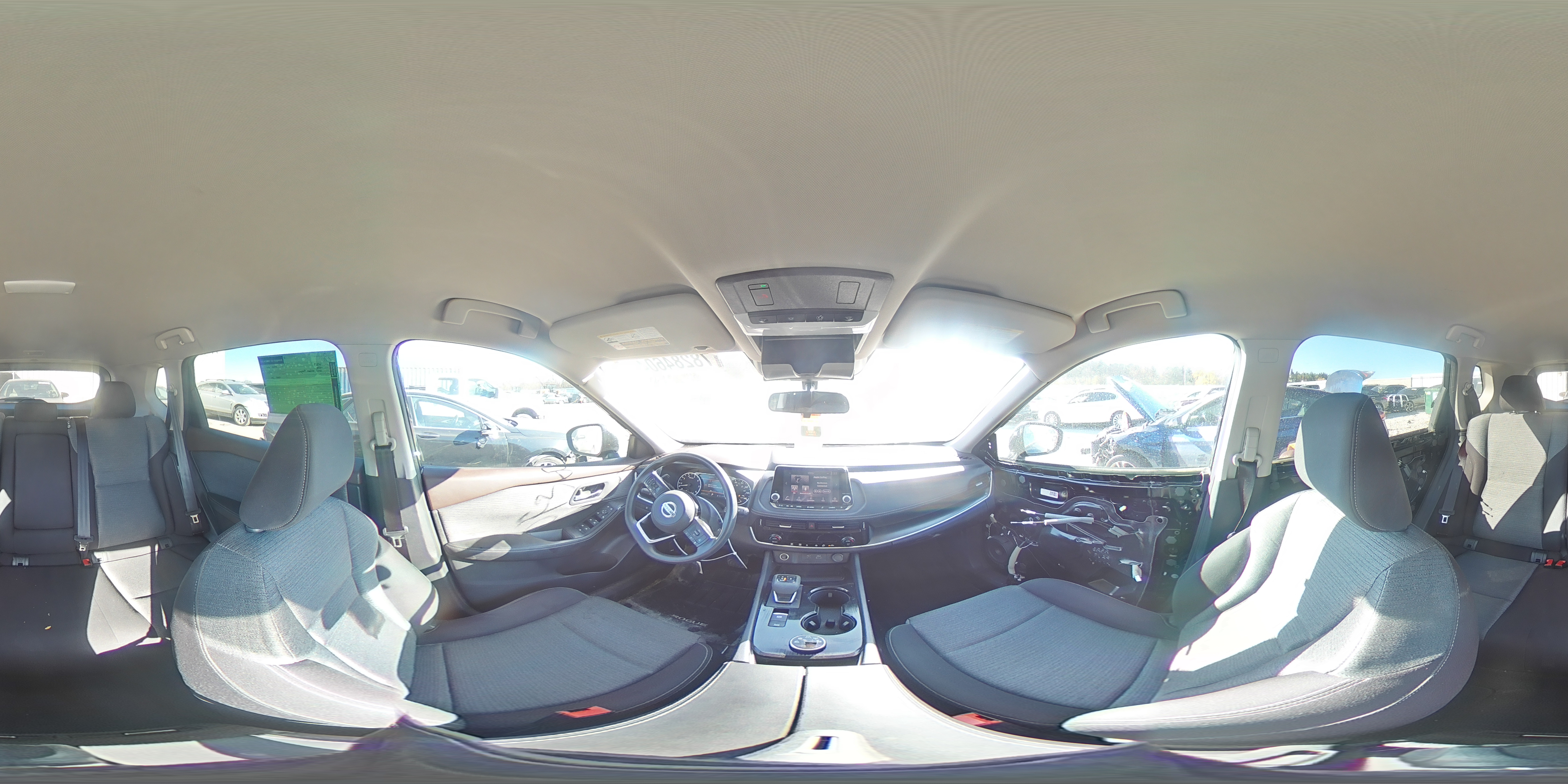 2021 Nissan Rogue - Image 16