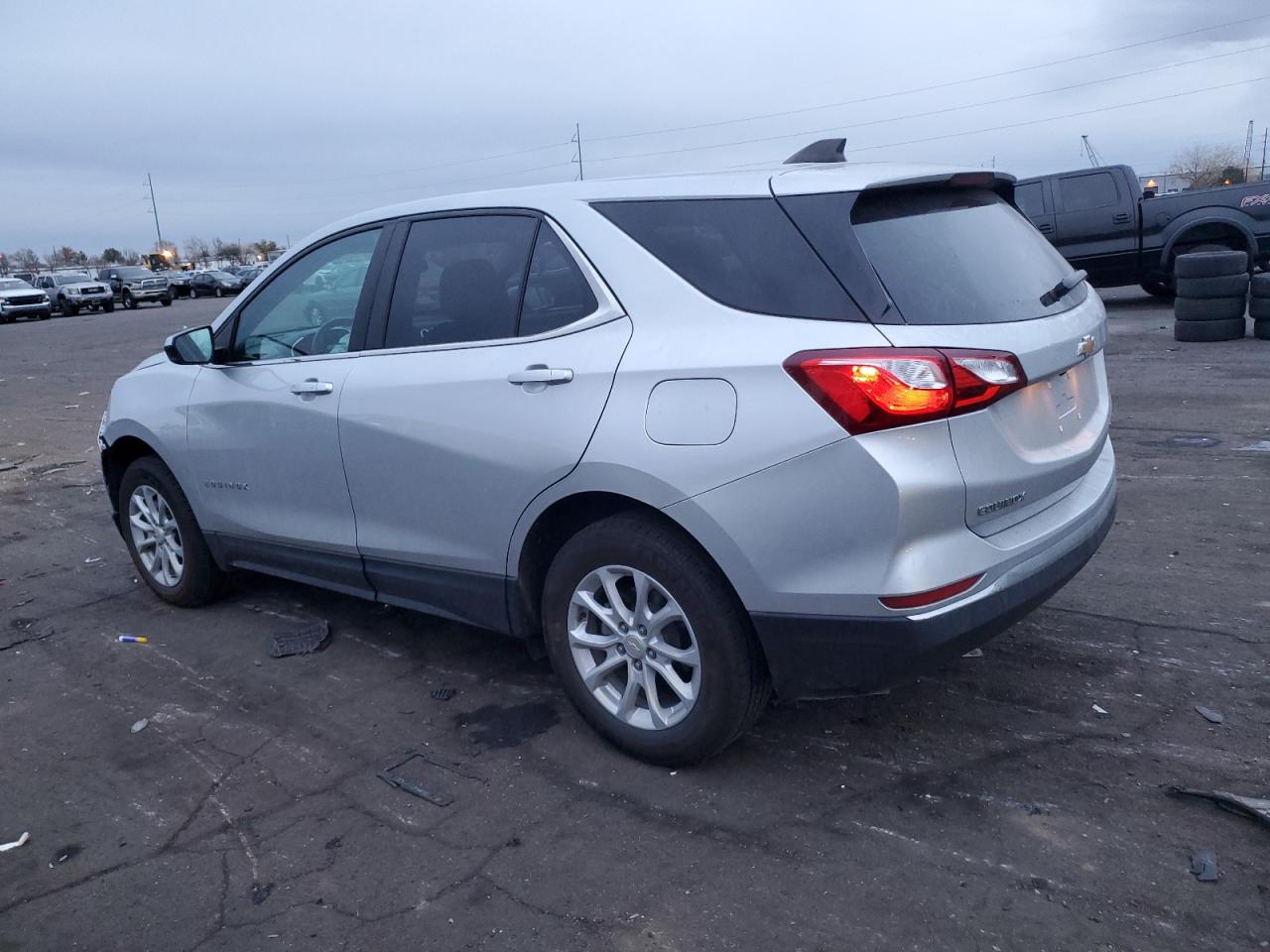 2021 Chevrolet Equinox - Image 2