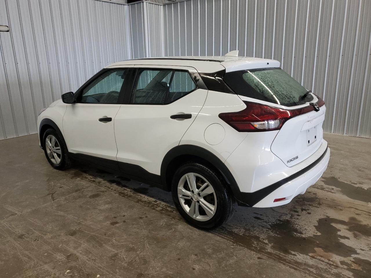 2022 Nissan Kicks - Image 2