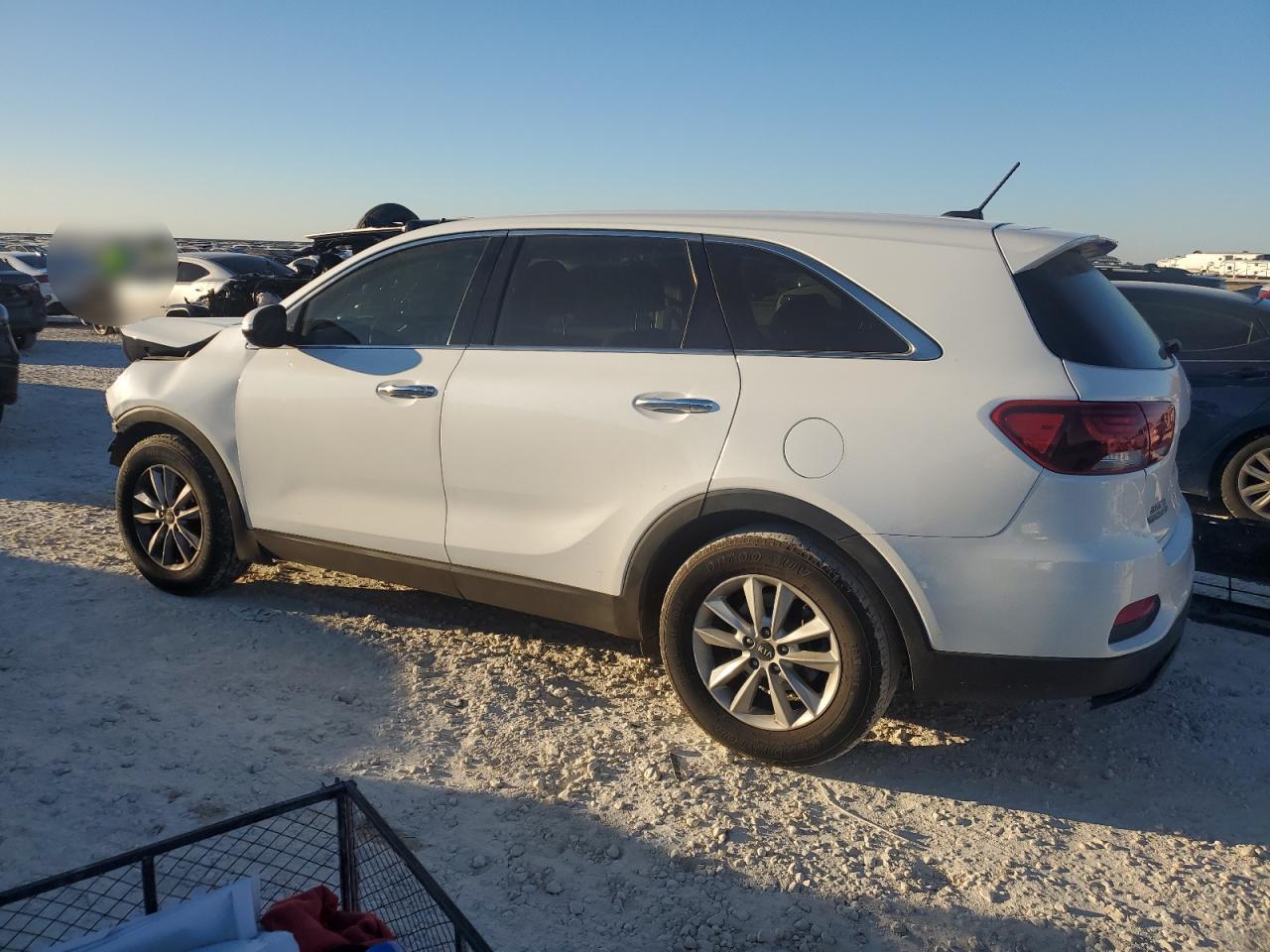 2019 Kia Sorento - Image 2