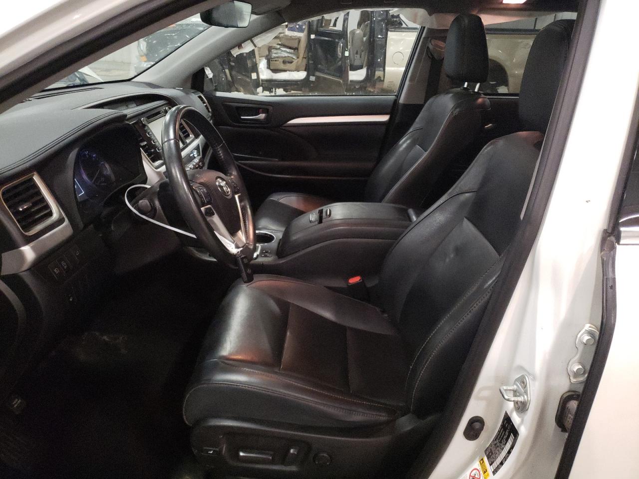 2019 Toyota Highlander - Image 7