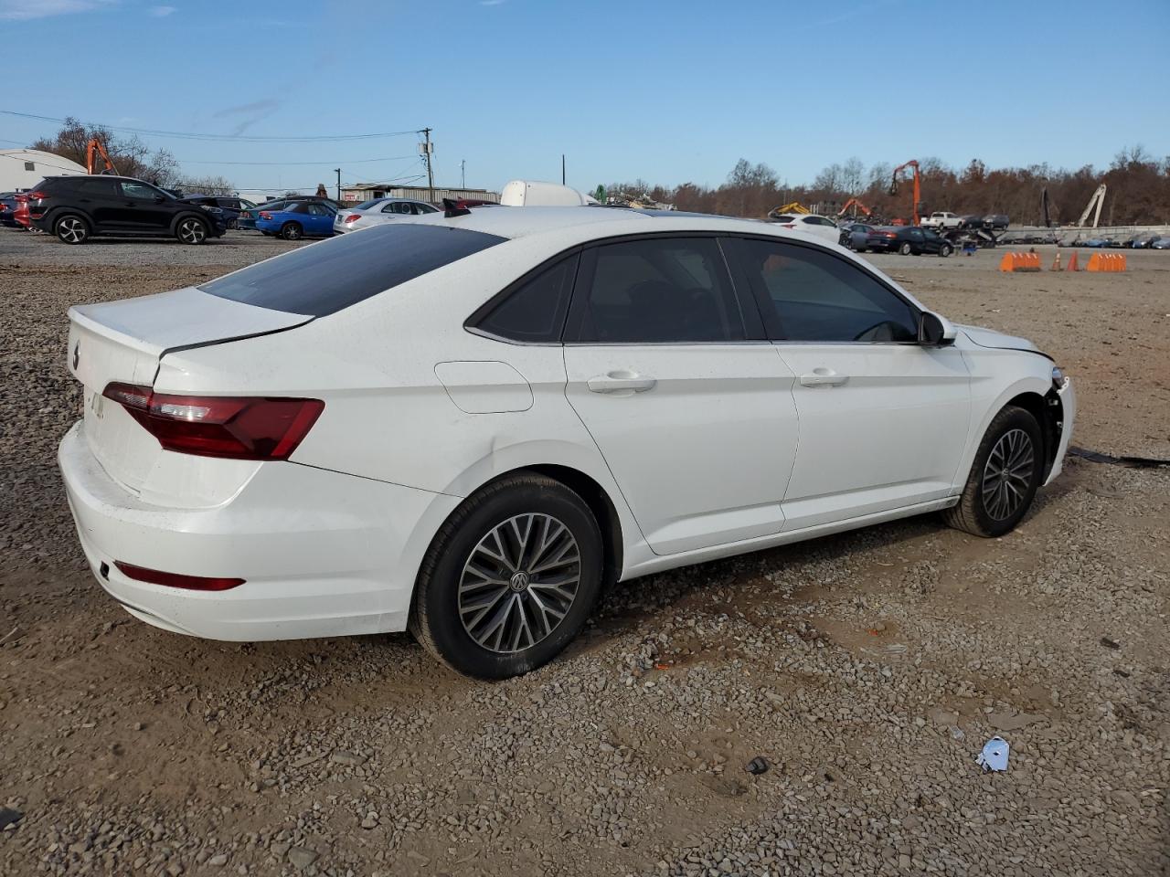 2020 Volkswagen Jetta - Image 3