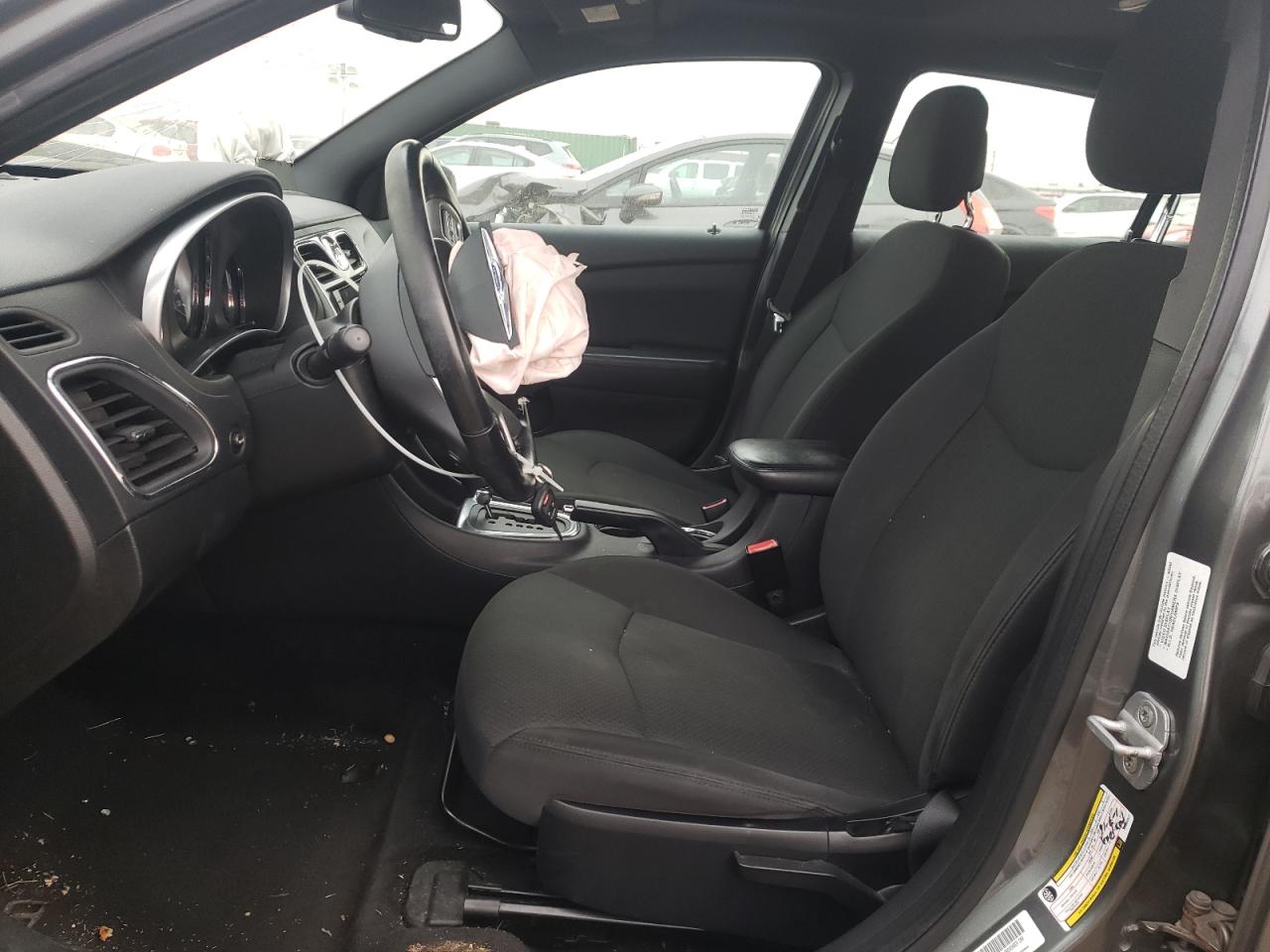 2011 Chrysler 200 Touring VIN: 1C3BC1FB2BN604027 Lot: 82757454