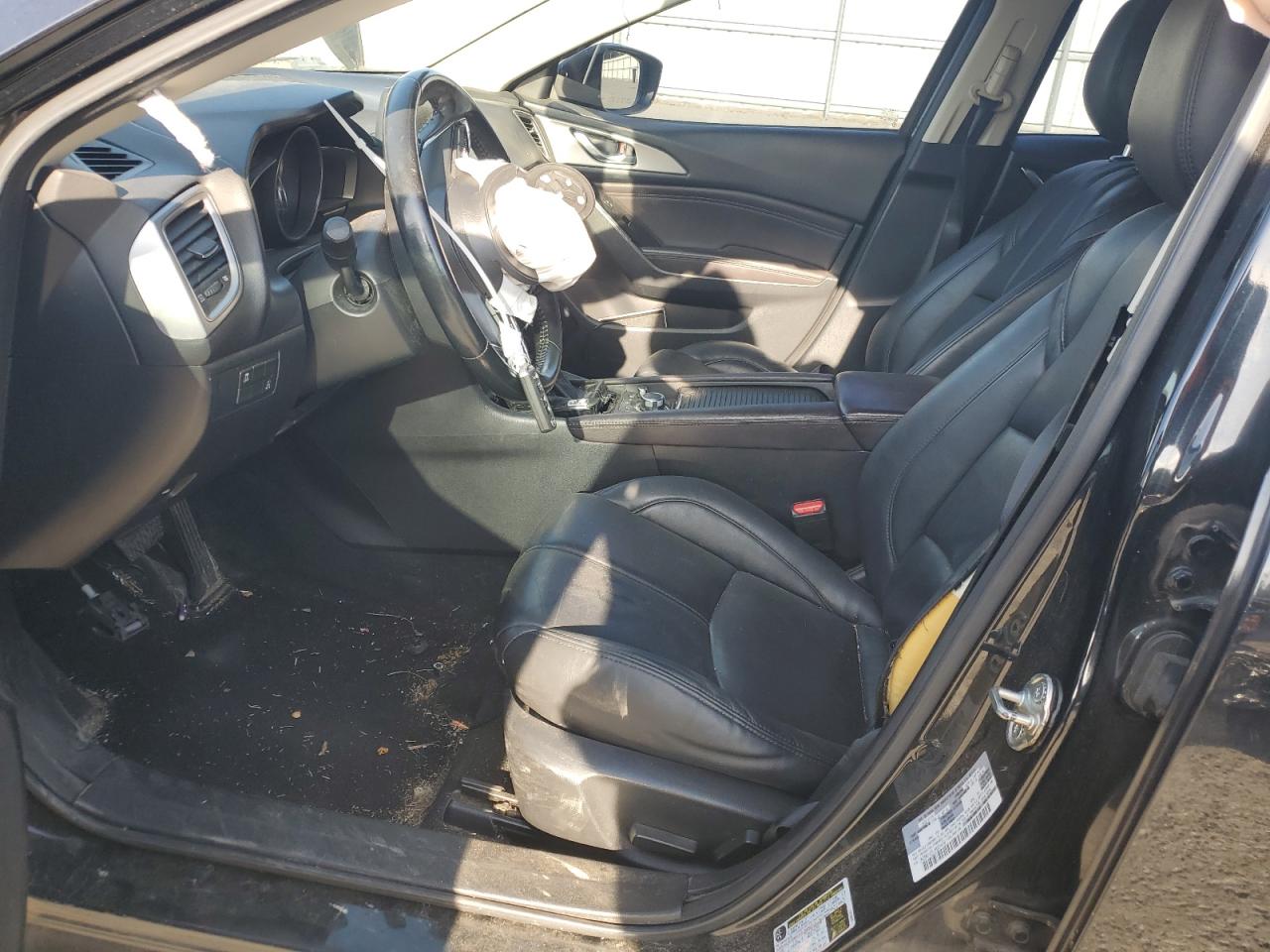 2018 Mazda 3 - Image 7