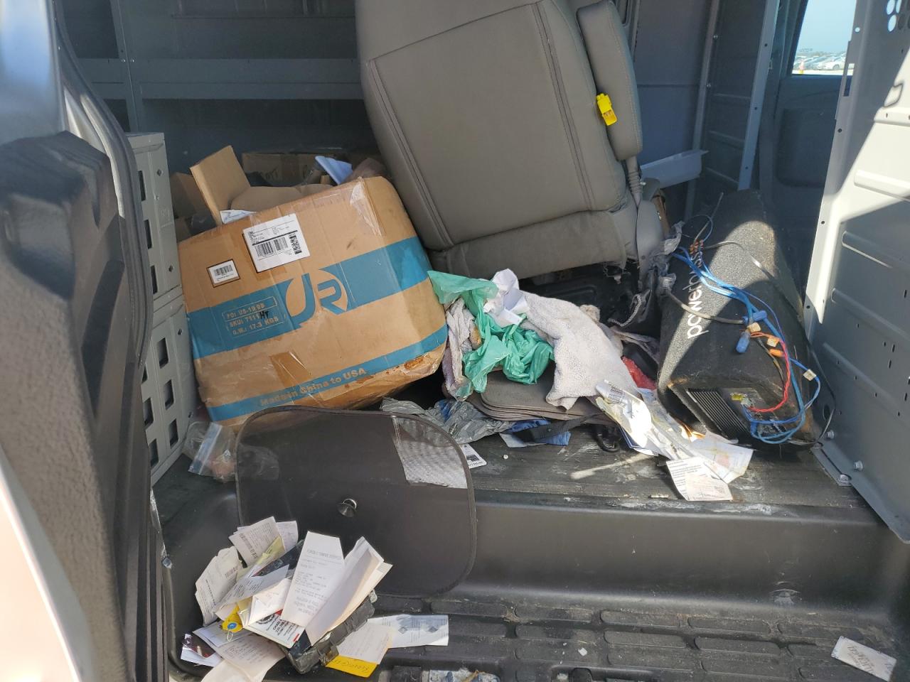 2017 Chevrolet Express - Image 11