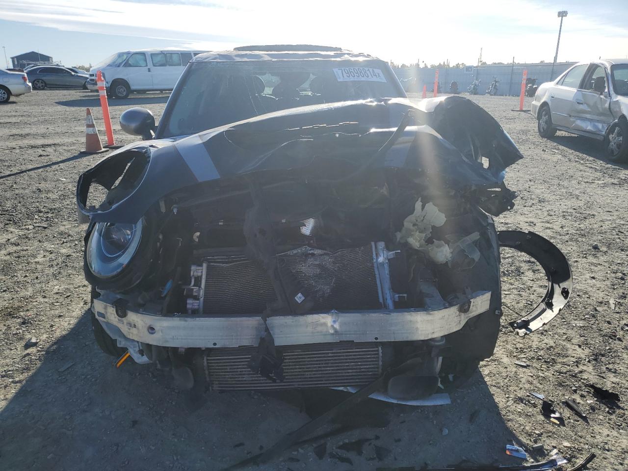 2018 MINI Cooper - Image 5
