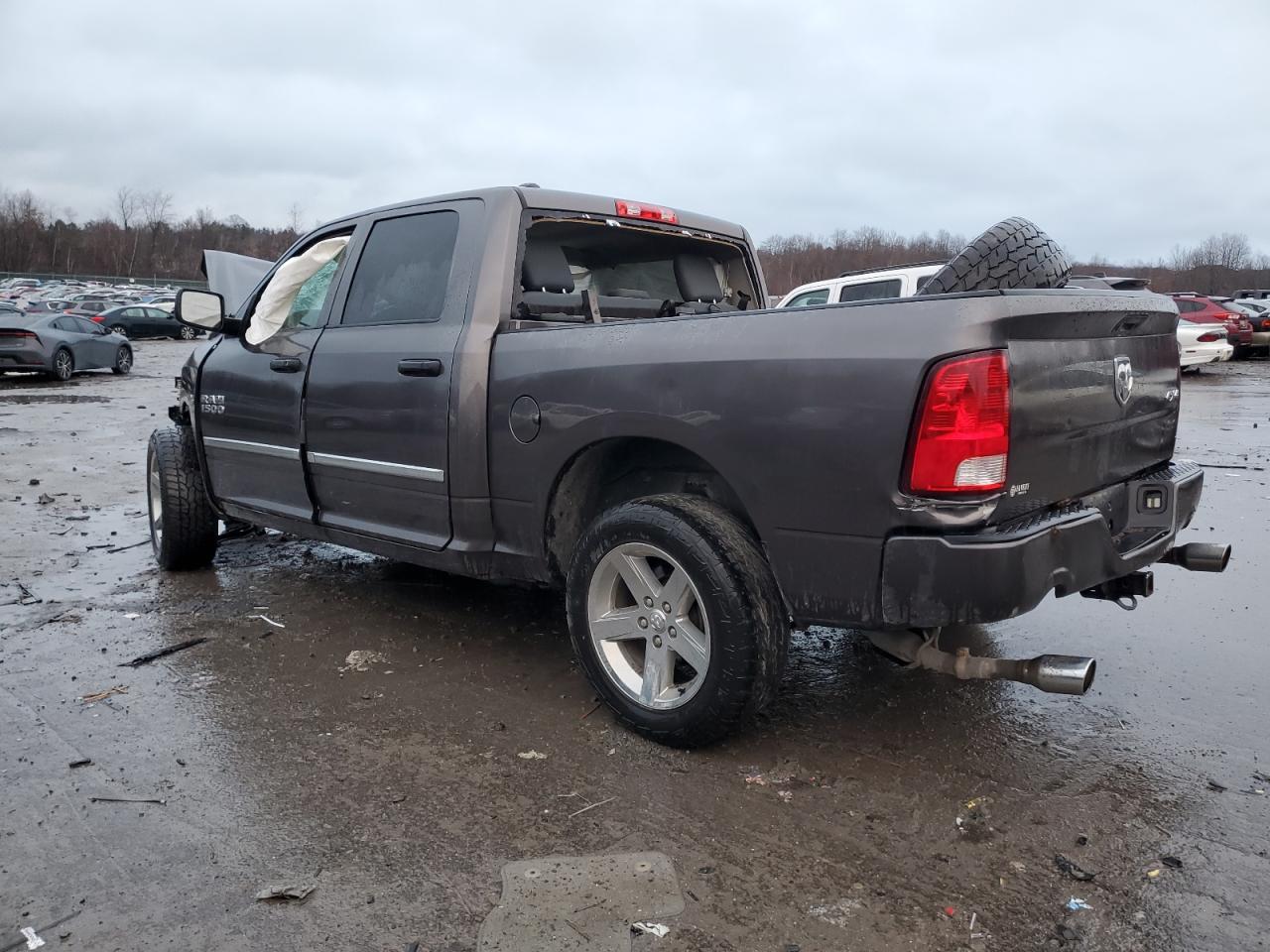 VIN 1C6RR7KT2FS683532 2015 RAM 1500 no.2