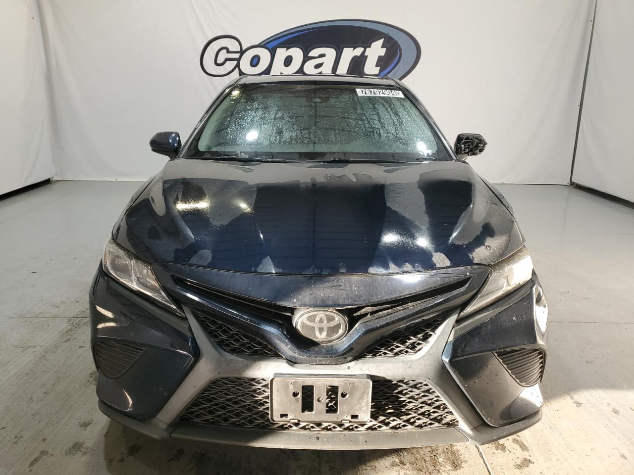 2018 Toyota Camry - Image 5