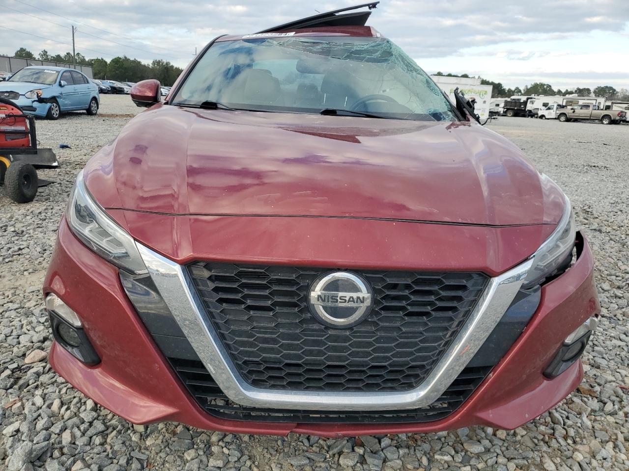 2019 Nissan Altima - Image 5