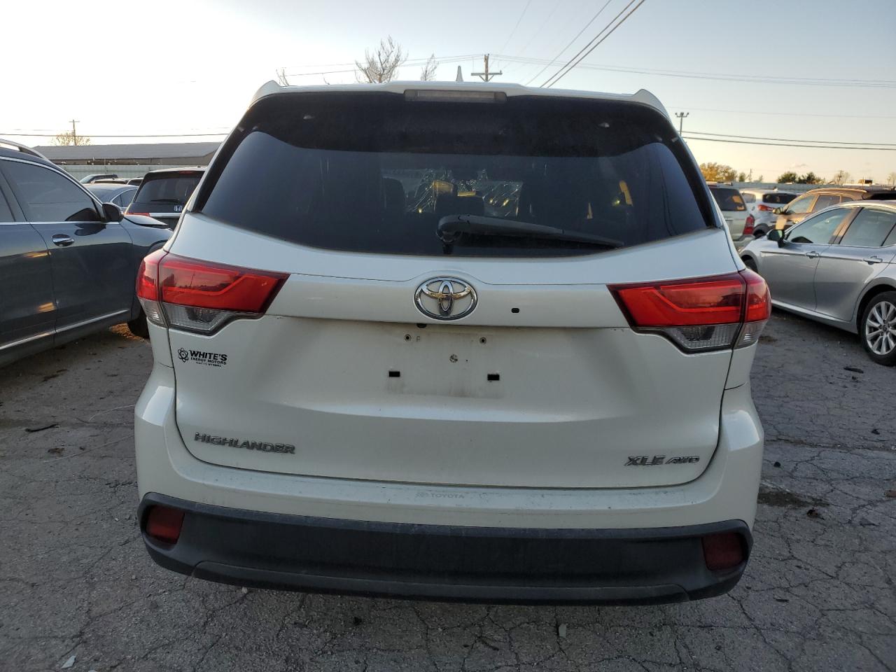 2018 Toyota Highlander - Image 6