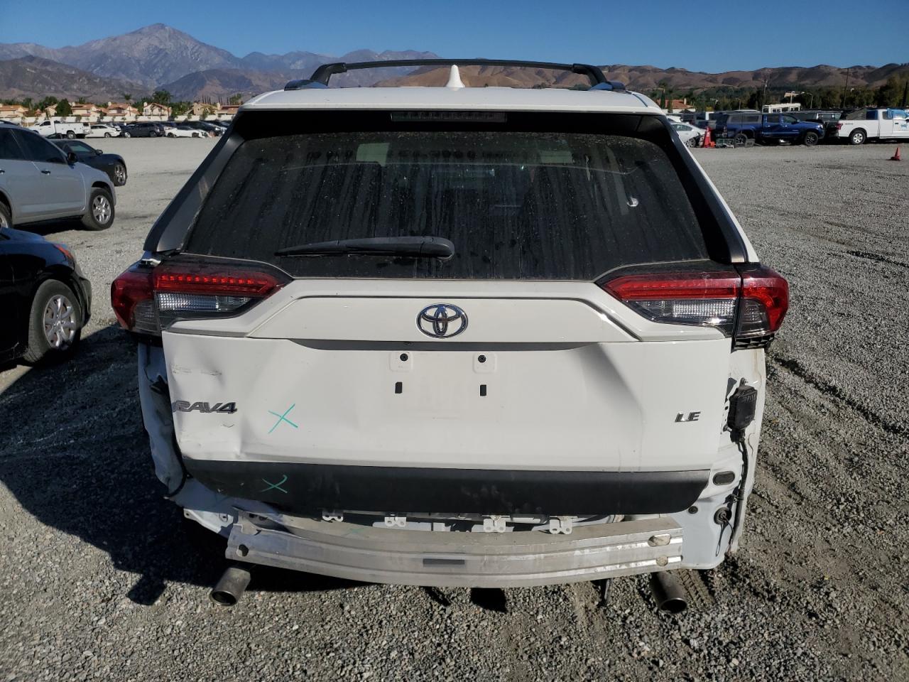 JTMK1RFVXKJ008309 2019 Toyota Rav4 Le