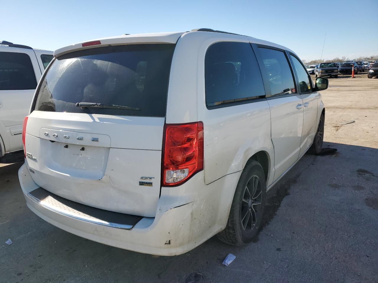 VIN 2C4RDGEG4JR146578 2018 DODGE CARAVAN no.3