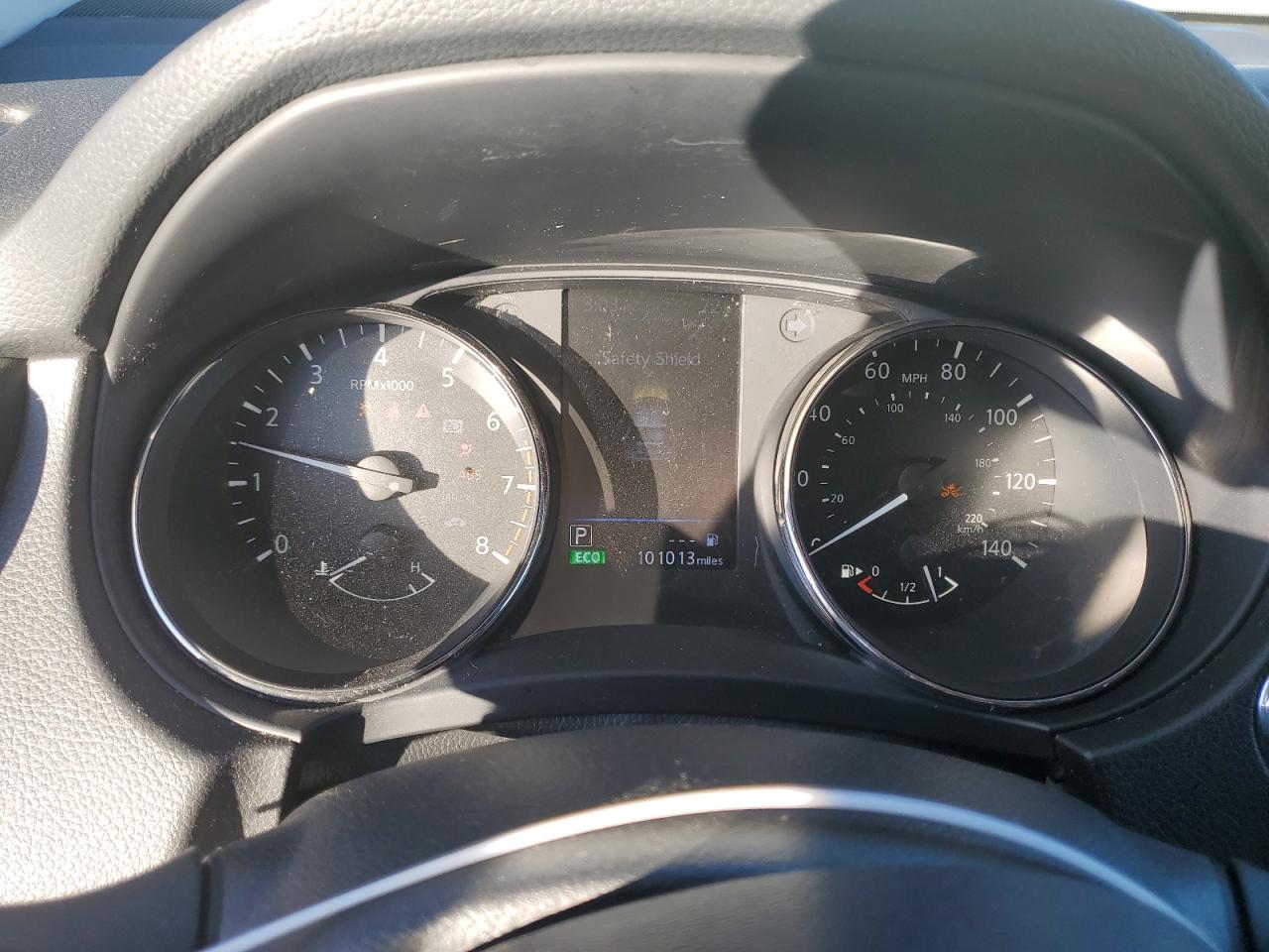 2018 Nissan Rogue - Image 9