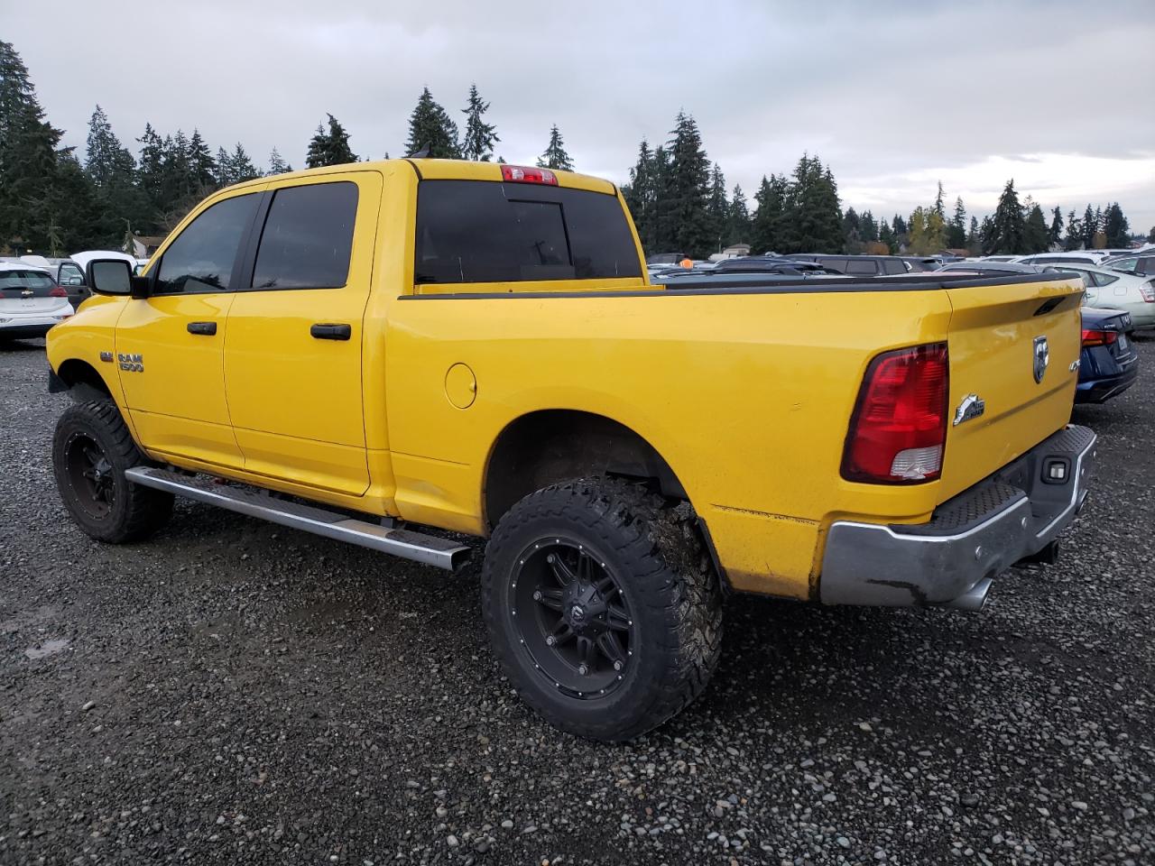 2016 RAM 1500 - Image 2