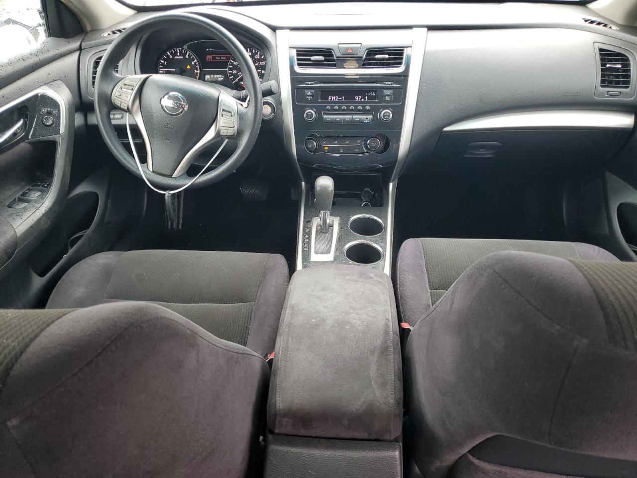 2013 Nissan Altima - Image 8