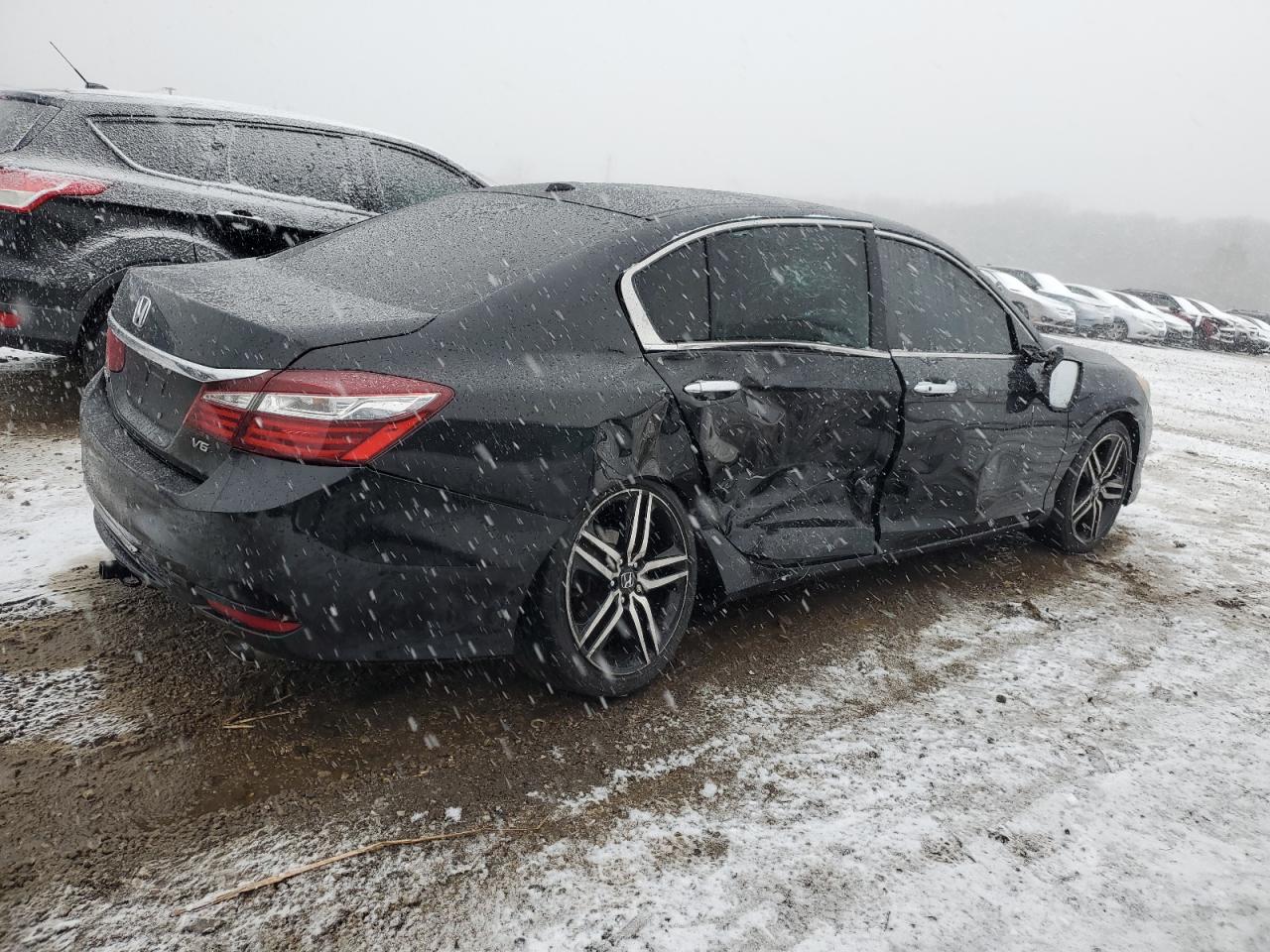 2017 Honda Accord - Image 3