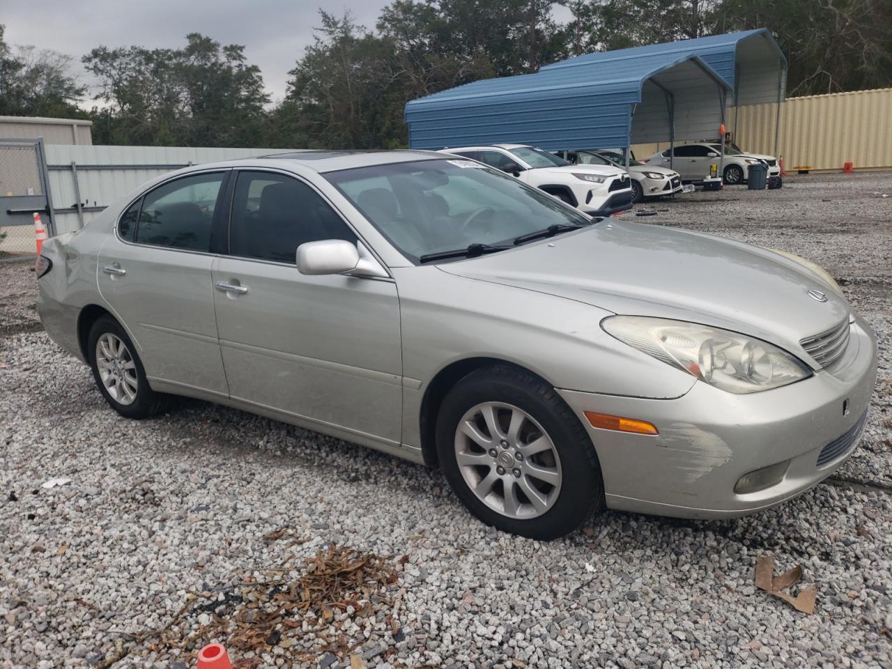 2004 Lexus ES - Image 4