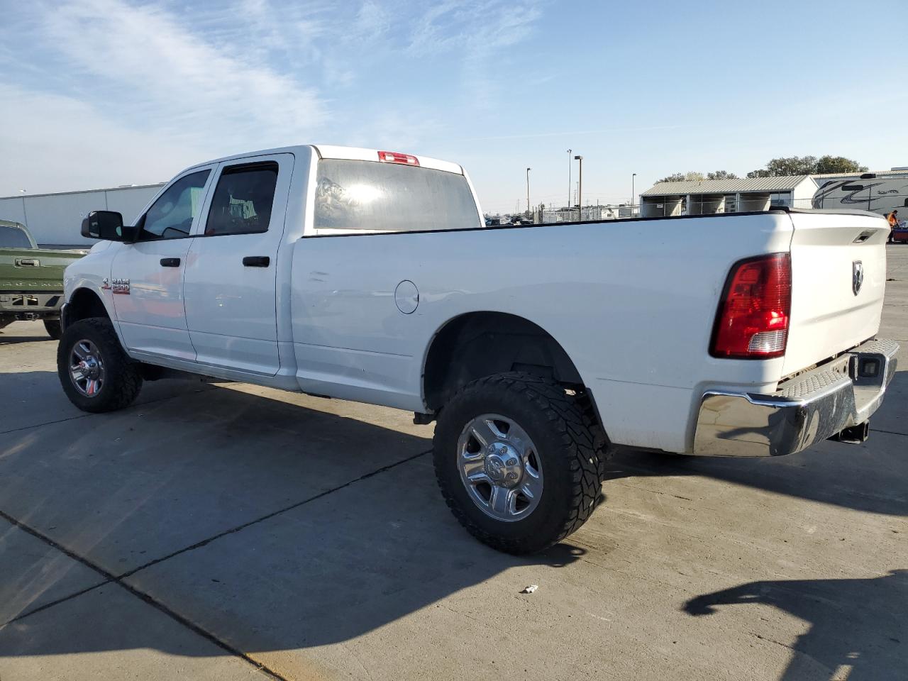 VIN 3C6UR5HL5EG156595 2014 RAM All Models no.2