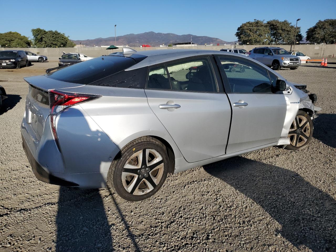 2016 Toyota Prius - Image 3