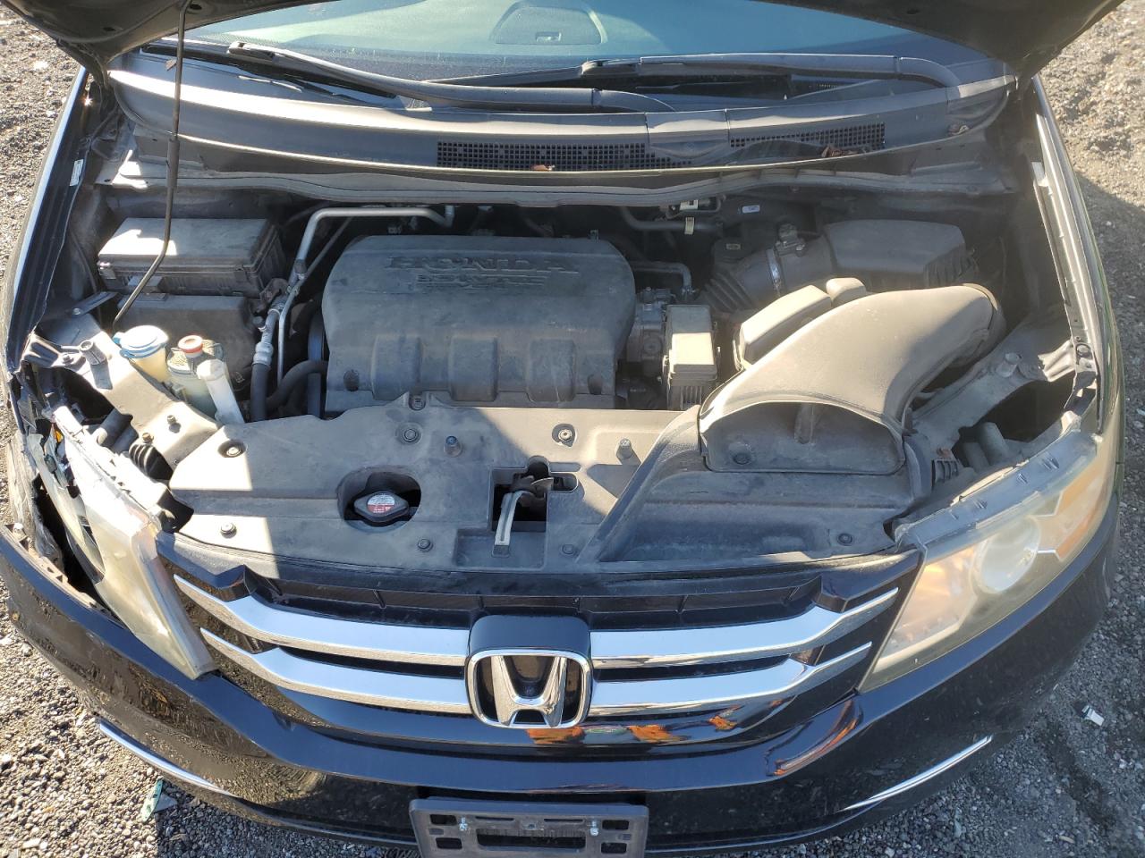 2014 Honda Odyssey - Image 14