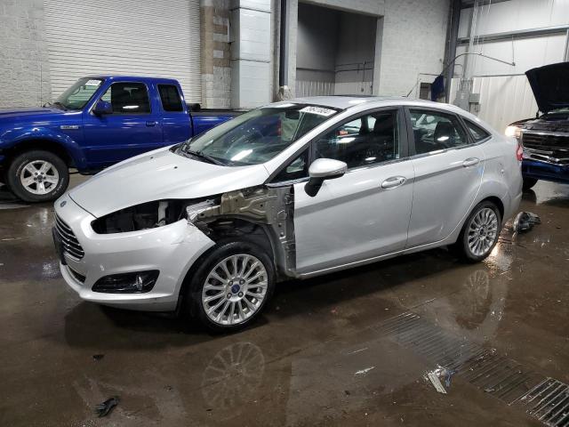  FORD FIESTA 2014 Silver